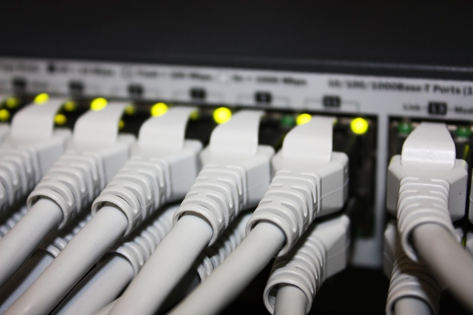 Netzwerke1 bei Skolny Elektrotechnik in Lappersdorf