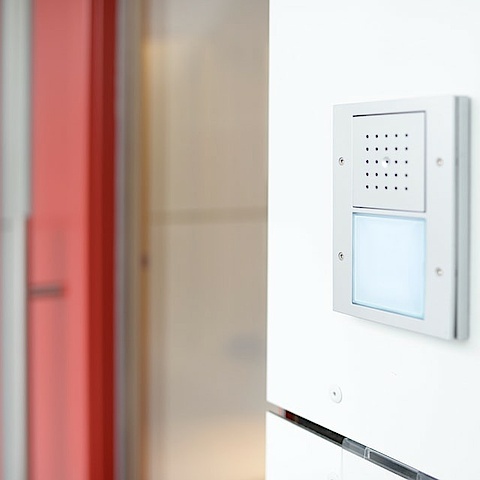 Design bei Skolny Elektrotechnik in Lappersdorf